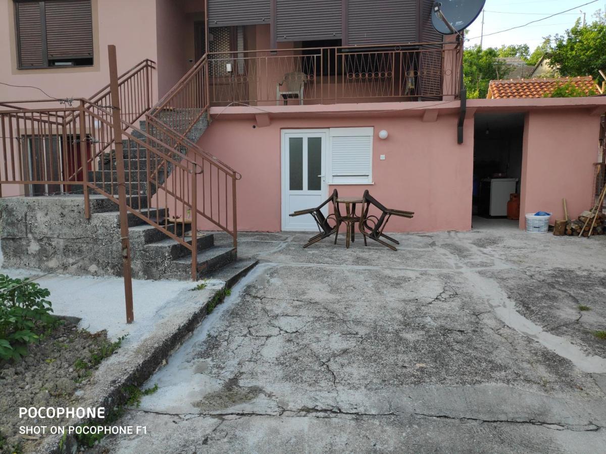 Apartman Pavle 2 ヴィルパザル エクステリア 写真